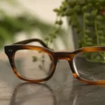 How To Choose The Most Flattering Eyeglasses Frames For Your Face?